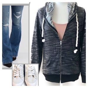 Women’s Zip Up Hooded Jacket